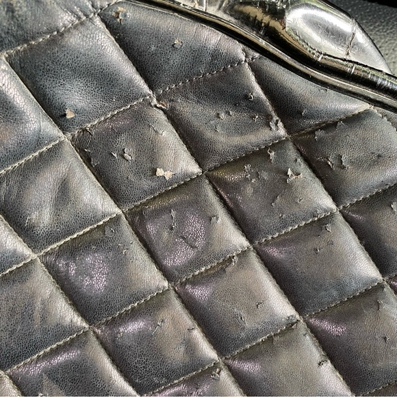 Vintage Chanel bag! - Picture 15 of 16